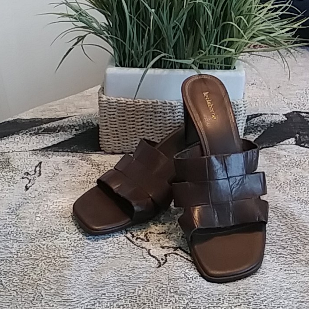 Liz Claiborne San Marco Heels